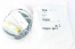 SICK RE300-DA10P Non-Contact Magnetic Safety Switch, 6025079, No Magnet Pickup - Picture 1 of 6