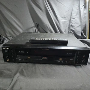 Sony RCD-W1 Dual Deck CD Recorder Player Compact Disc mit Fernbedienung getestet Video - Bild 1 von 13