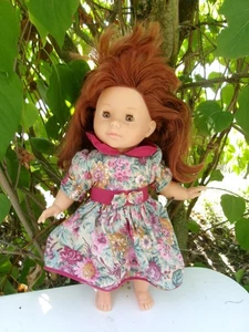 Poupée Corolle 1994 fille rousse cheveux long 36 cm robe rouge à fleur - Picture 1 of 8