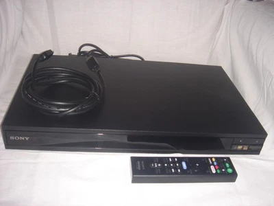 Sony UBP-X800 4K Ultra HD Blu-ray/DVD Player - Tested Working - w/ Remote - Image 1 of 4