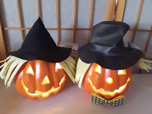 TWO HALLOWEEN Jack o Lanterns Pumpkin Lighted Pumpkin Hollow 8.5" High 20" Round - Picture 1 of 11