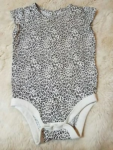 BABY GAP BRANNAN'S FAVORITES BABY ONE PIECE BODYSUIT 6-12  MONTHS ANIMAL PRINT - Picture 1 of 6