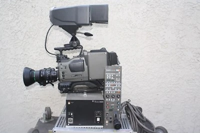 Ikegami HL65W (16x9 / SDI) Foto 1 de 4