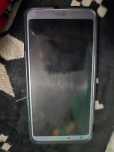 LG g6 - 32 Go - Gris (Désimlocké) (CA) - Photo 1 sur 1