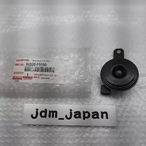 TOYOTA COROLLA LOW PITCHED HIGHLANDER HORN 86520-01050 GENUINE NEW - Picture 1 of 11