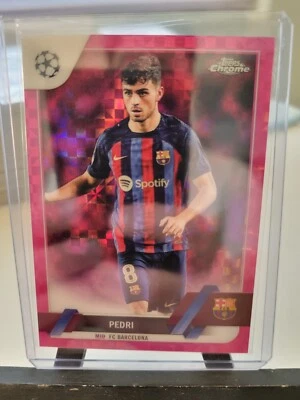 Pedri Pink X-Fractor 40/250 2022-23 Topps Chrome UEFA Club Competitions - Image 1 of 2