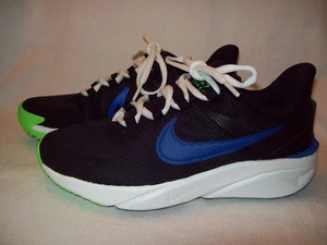 Scarpe Nike Star Runner Ragazzo Taglia 5Y - Foto 1 di 5