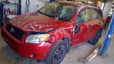 Puntal delantero derecho pasajero sin paquete deportivo compatible con 06-08 RAV4 10308349 Foto 1 de 4