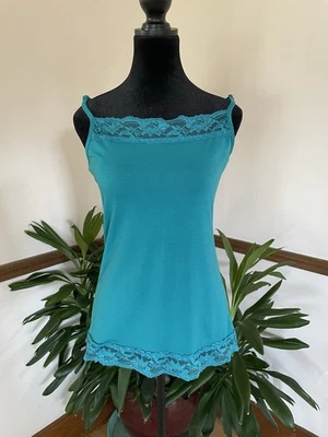 Camiseta sin mangas estilo Y2K Maurices con ribete de encaje cami talla M azul verde caprichoso Bratz Foto 1 de 4