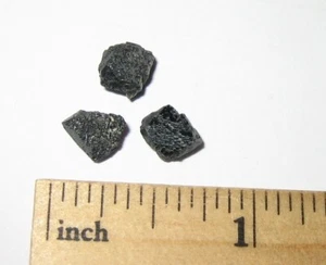 3 SELTENE KLEINE NATÜRLICHE GROBE 8mm BROOKIT KRISTALLE AUS ARKANSAS, USA ~ 1,4g *4 - Bild 1 von 1