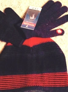 Berkshire Winter Hat & Touch Screen Gloves Set Red Charcoal Gray New Unisex - Picture 1 of 10