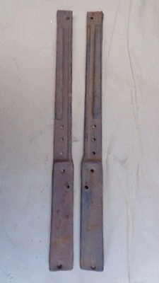 Modelo T Ford 1926 1927 4 puertas TORNICIÓN PARABRISAS MOLDURAS Par Original + Foto 1 de 4