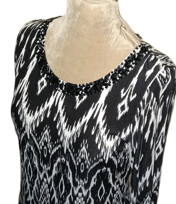 INC女式长袖上衣套衫串珠圆领轻薄上衣 M 码 — 第 1/4 张图片