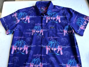 Camisa hawaiana retro con estampado de palma/AR de rifle para hombre L nueva sin etiquetas - Imagen 1 de 7
