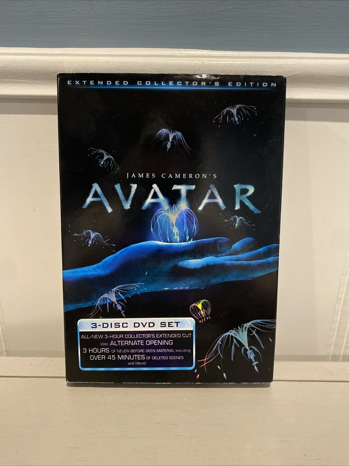 2009 Avatar 3-disc DVD Set Directed by James Cameron