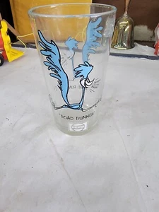 Vintage 1973 'ROAD RUNNER' Looney Toons PEPSI Drinking Glass Cup White Lettering - Picture 1 of 2