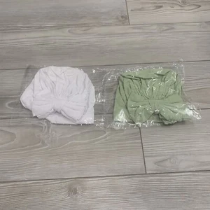 Lot Of 2 Green And White Newborn Hats With Bows New With Packaging - Picture 1 of 9