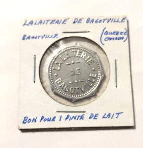 La Laiterie De Bagotville (La Baie, Quebec, Canada) Bon Pour 1 Pinte De Lait - Picture 1 of 2