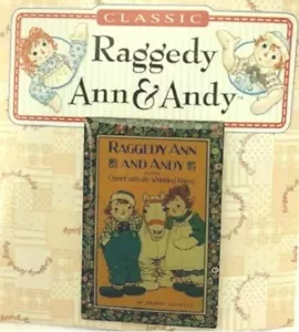 Cubierta de libro de camellos Raggedy Ann & Andy cuello alfiler con solapa broche esmalte alfiler - Imagen 1 de 1