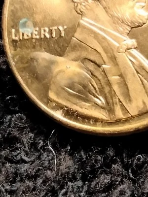 Bu 1997 P Lincoln Memorial Cent Strike Thru Misaligned Die Errors  - Image 1 of 4