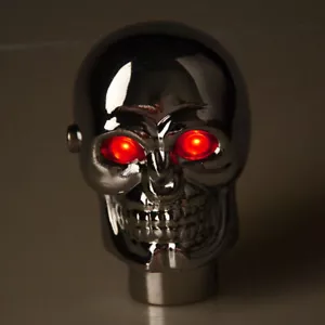 Universal Cromado Calavera Engranaje Cambio Perilla Manual Palanca Palanca Ojos Rojos Luces LED - Imagen 1 de 7