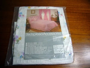 1 JC Penney Springtime Floral Standard Pillow Sham Seersucker Ruffle NOS - Picture 1 of 3