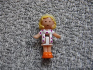 MUÑECA POLLY Polly Pocket guardería escuela infantil solo juguetes Bluebird 1994 vintage - Imagen 1 de 8