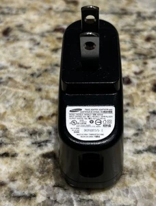 Samsung  AC USB Power Adapter/ Travel Wall Charger AD5055 - - Picture 1 of 2
