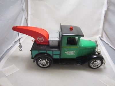Banco de monedas Liberty Classics 1928 Chevy Quaker State remolque 1:24, en buena forma. Foto 1 de 4