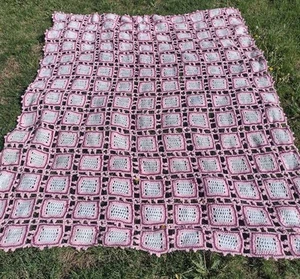King Size Open Weave Crochet Blanket Handmade Squares Pink & White 115" x 98" - Picture 1 of 15