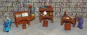 3 escritorios pintados 28 mm completos pintados - funciona con forja enana y DnD D&D - Imagen 1 de 1