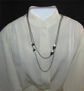 LOVELY VINTAGE 1960's SILVER TONE TURNED LEAF DESIGN 56" CHAIN NECKLACE-EUC - Picture 1 of 1
