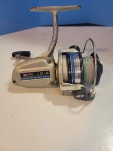Garcia 10-S Skirted Spool Spinning Reel Works Good - Picture 1 of 4