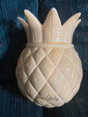 Vela de mecha única de néctar de isla de piña amarilla firmada por Slatkin Co 2009 DEFECT Foto 1 de 4