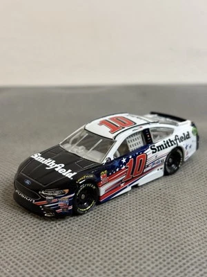 LOOSE Aric Almirola 2018 Smithfield Patriotic 1/64 Diecast - Image 1 of 4