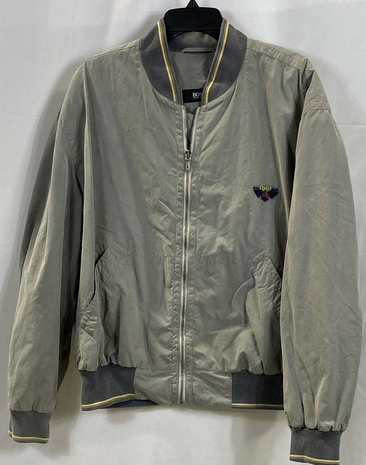 Chaqueta Bomber Vintage Y2K Hugo Boss Gris Rocoso Bordado Cresta Para Hombre Talla XL Foto 1 de 4