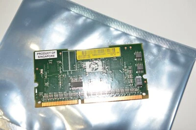 412800-001 Hewlett-Packard Smart Array E200i controller 64MB Cache - Image 1 of 2