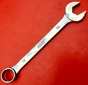 Mac Tools USA 19MM Combination Wrench M19CWR