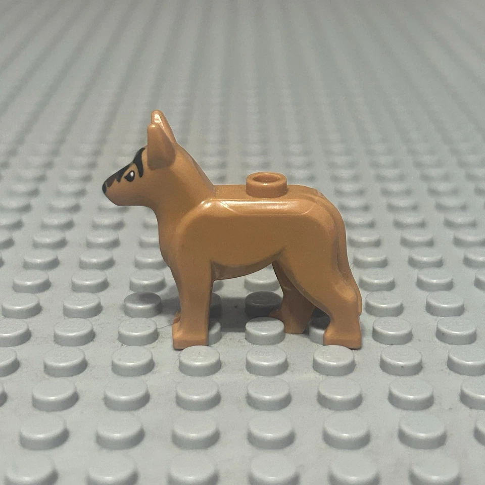 Lego Perro Pastor Alemán Alsaciano Ojos Negros Nariz Brillante y Hocico Marrón Oscuro Foto 1 de 4