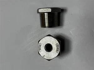 1" MNPT x 1/4" FNPT Pipe Reducer TC-316 Stainless 1x1/4 - Picture 1 of 4
