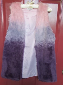 Fab Charlotte Russe Ombré Kunstfell LANGE WESTE pink grau lila Taschen Medium gebraucht, in einwandfreiem Zustand - Bild 1 von 4