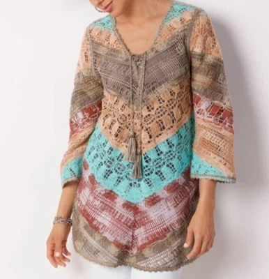 Soft Surroundings 钩针束腰外衣女式 PXS 编织雪佛龙波西米亚 Scandi 女孩新品 — 第 1/4 张图片