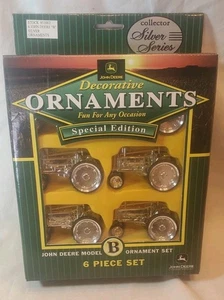 Juego de 6 adornos decorativos con licencia John Deere serie plateada modelo B NUEVO - Imagen 1 de 16