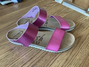 NEW! Blowfish Malibu Flat Trendy Women's Hot Pink Sandal Slide Size 8 RARE! - Picture 1 of 8