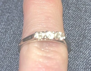 Sterling Silver Ring With Clear Stone Possibly Quartz - Picture 1 of 5