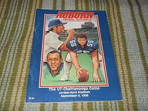 6 de septiembre 1986 Auburn Tigers vs. Tennessee-Chattanooga programa de fútbol - Pat Dye - Imagen 1 de 1