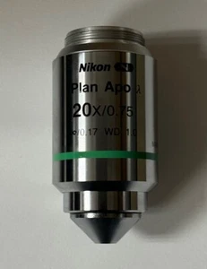 LK NIKON CFI PLAN APO LAMBDA 20X/0,75 ∞/0,17 WD 1,0 OFN25 DIC OBJETIVO MRD00205 - Imagen 1 de 2