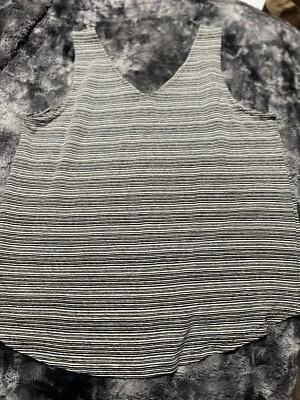 Camiseta sin mangas para mujer Attention Brand en blanco y negro - talla XL - SUPER LINDA 🎀 Foto 1 de 4