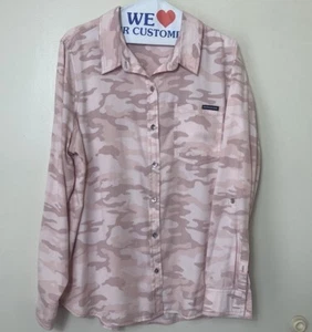 Calvin Klein Long Sleeve Button Down Camo Shirt. Pink. Size XL. NWOT - Picture 1 of 5