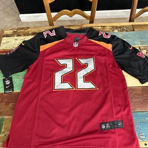 Tampa Bay Buccaneers Jersey Nike On Field #22 Doug Martin Men’s Size XL NFL - Picture 1 of 5